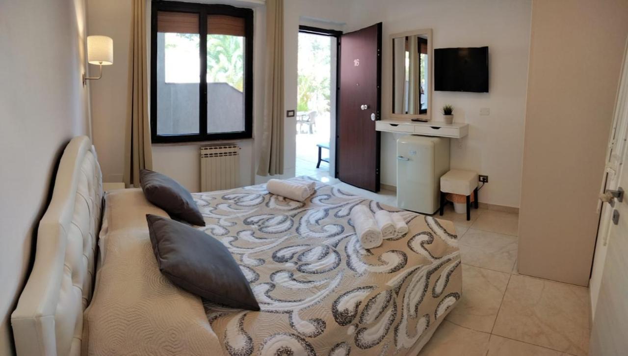 Sea Garden Rooms Termoli Exterior foto